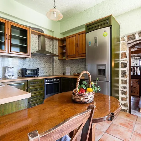 Villa Elia Woodstone *